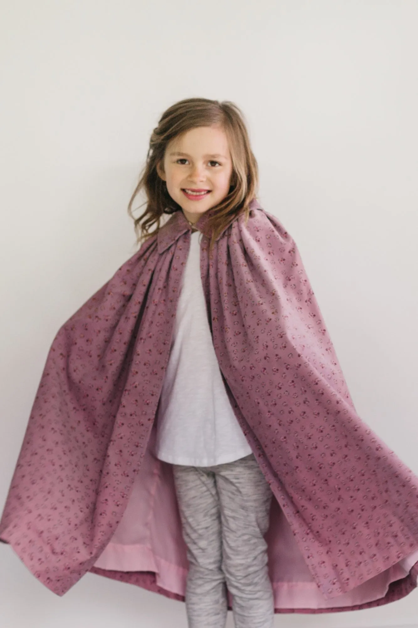208 Kinsale Cloak for Young Folks