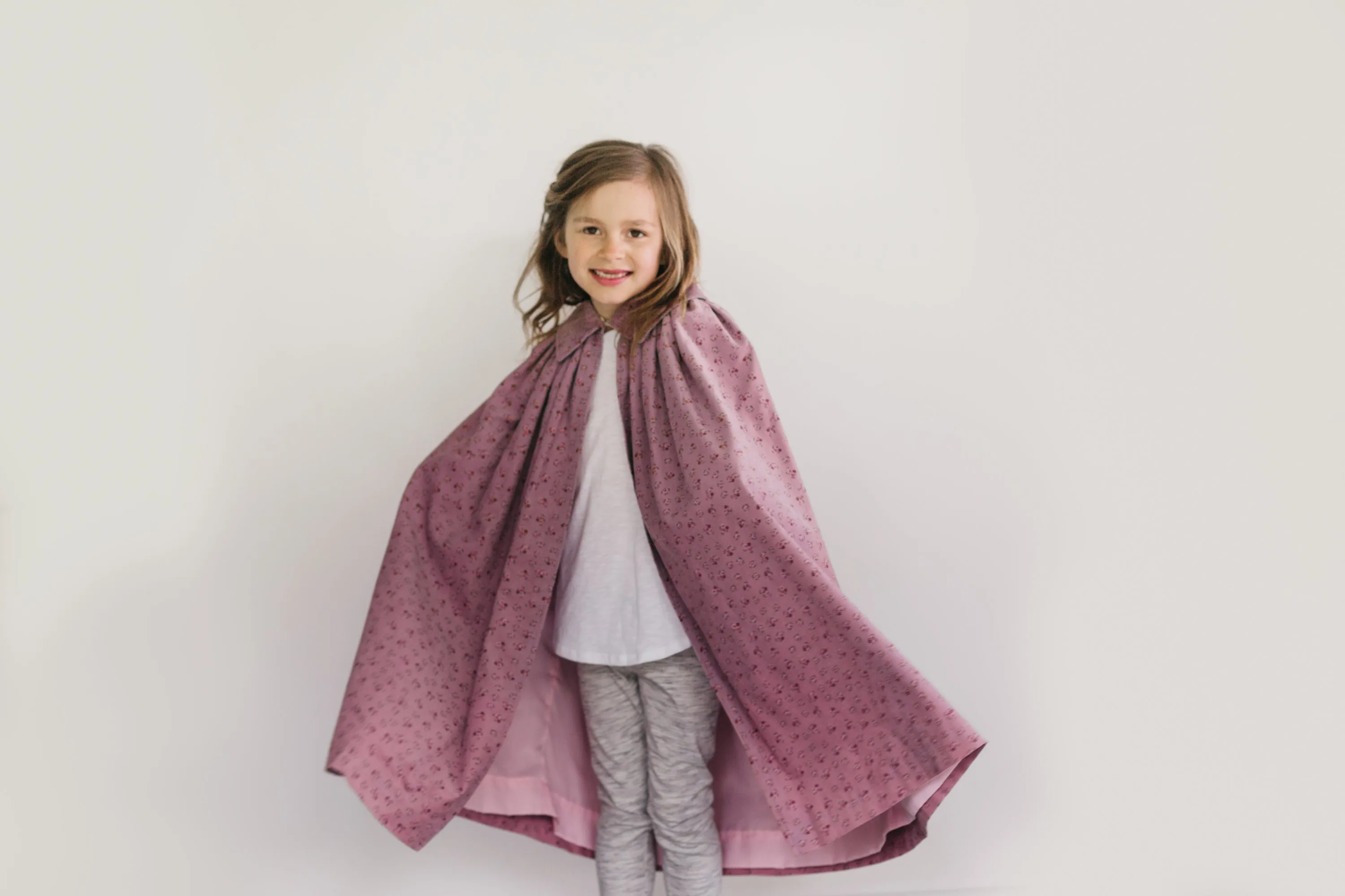 208 Kinsale Cloak for Young Folks