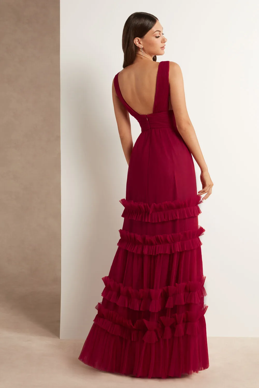 A-line Tulle Burgundy Prom Dresses with Ruffled Skirt