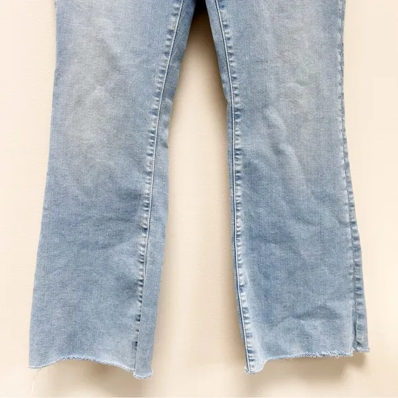 AG Adriano Goldschmied Farrah High Rise Boot Cut Jeans in 21 Years Coastline 32