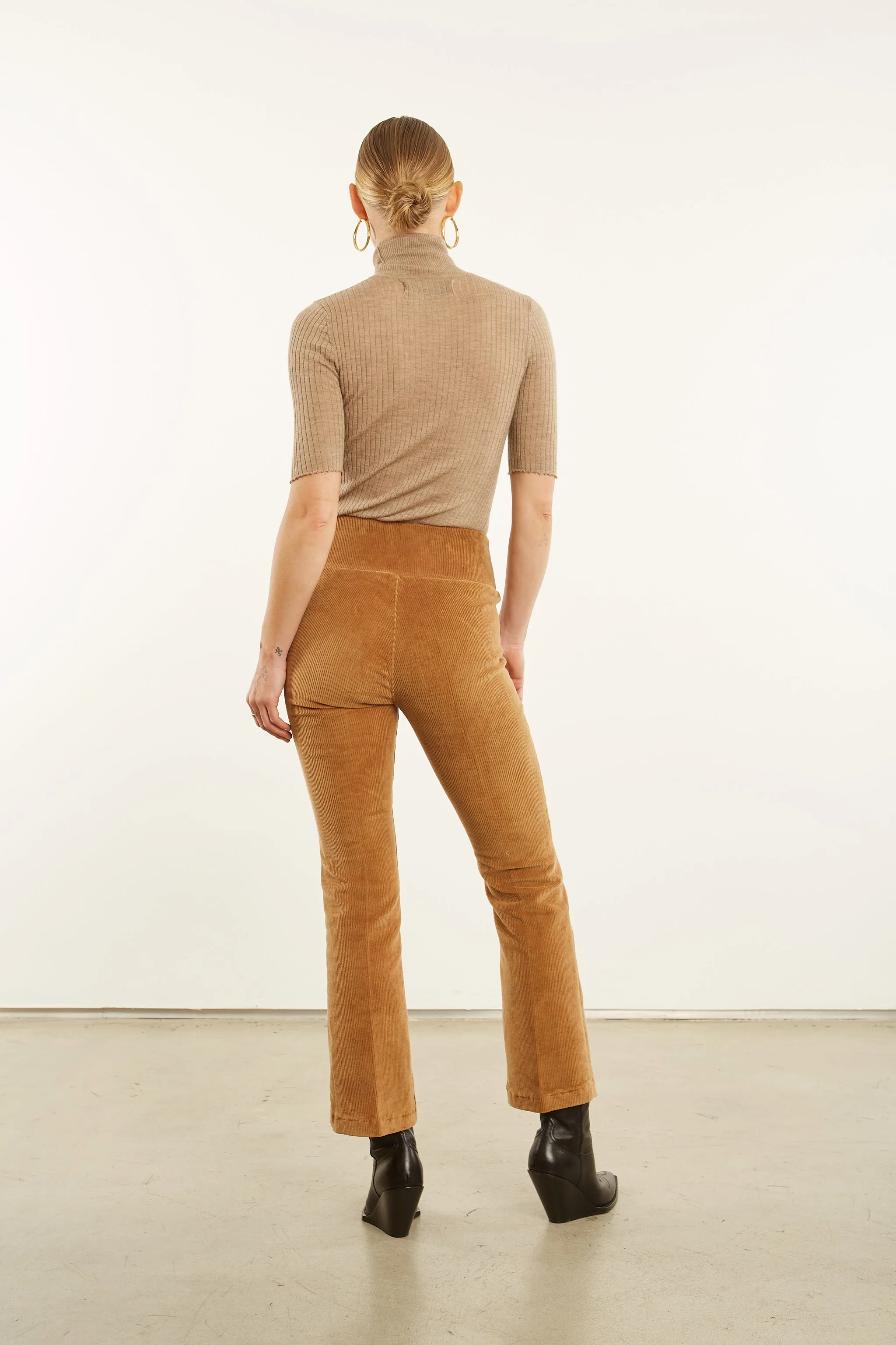 Ankle Flare Corduroy Pant in Camel