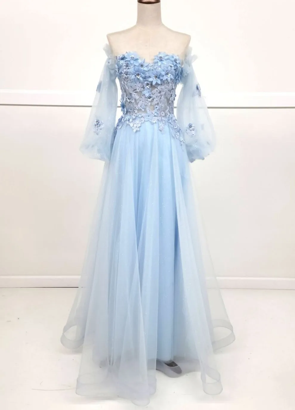 Chicas Evening Gown CHF3096