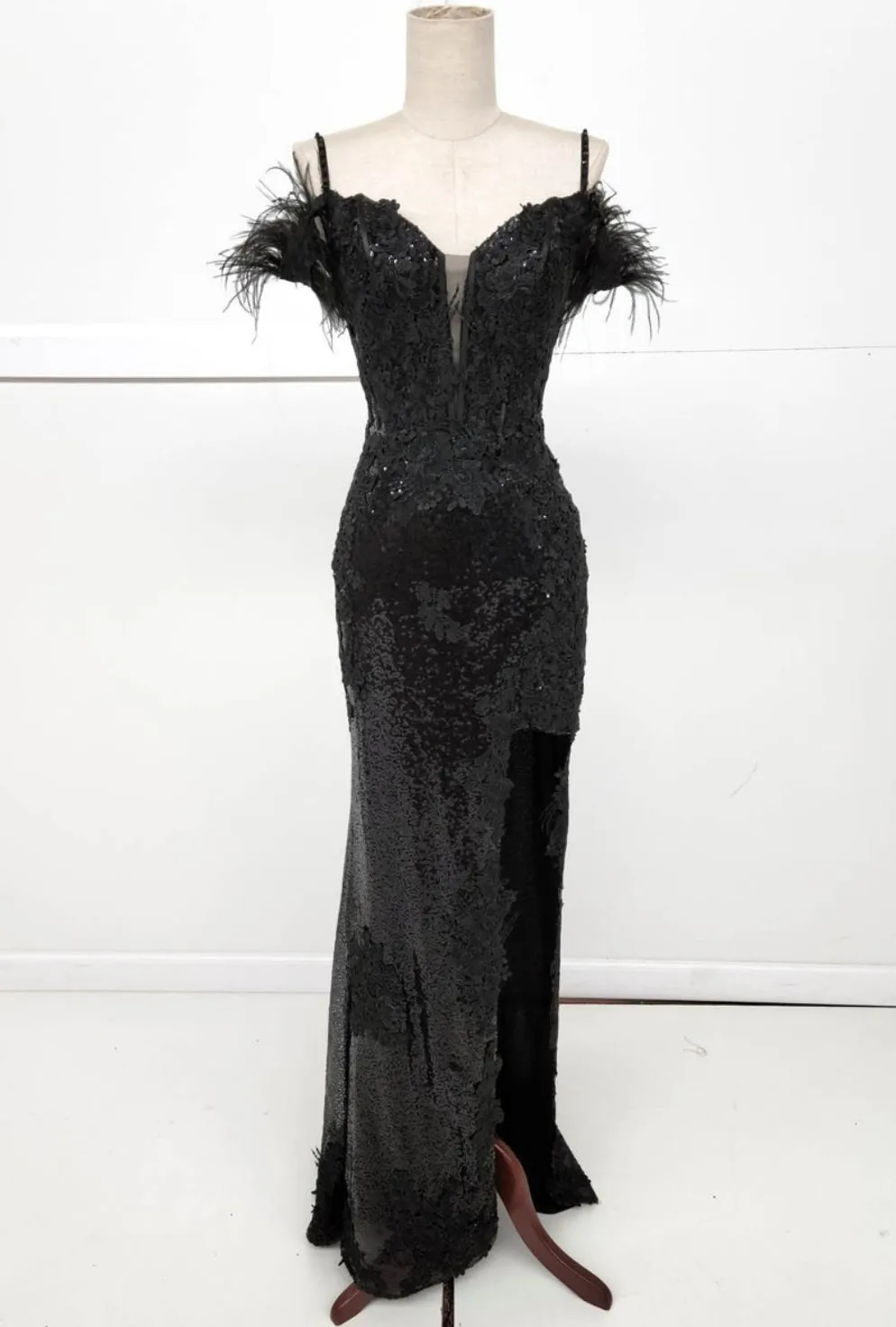 Chicas Evening Gown YG5030