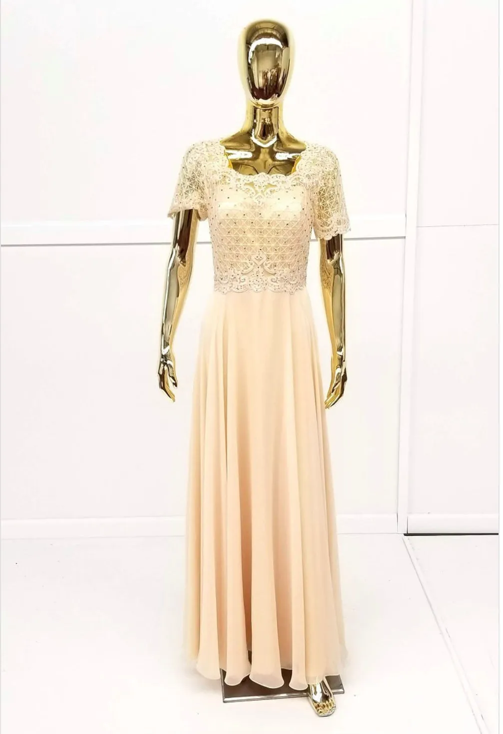 Chicas Mother of the Bride Gown J004