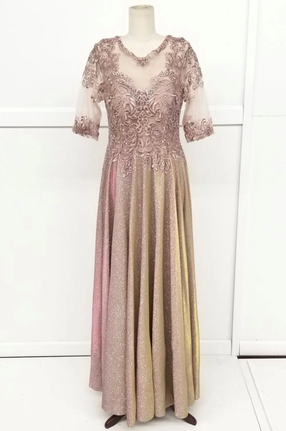 Chicas Mother of the Bride Gown J006