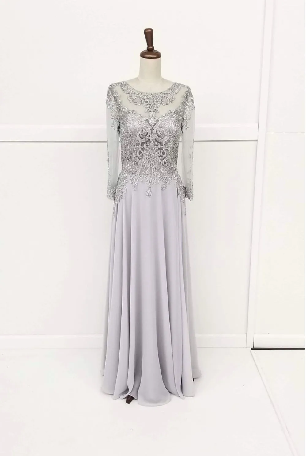 Chicas Mother of the Bride Gown XR6014