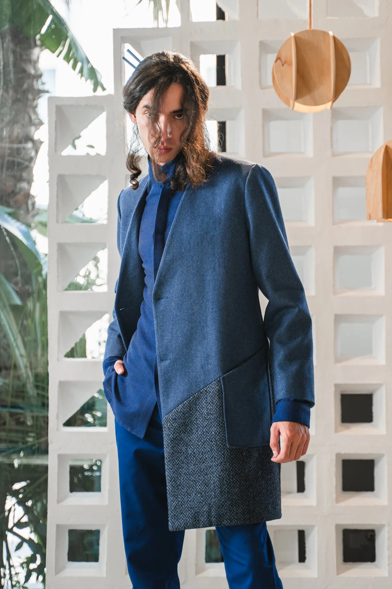 Collarless color blocked coat