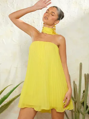 Daffodil Solid Pleated Halter Dress