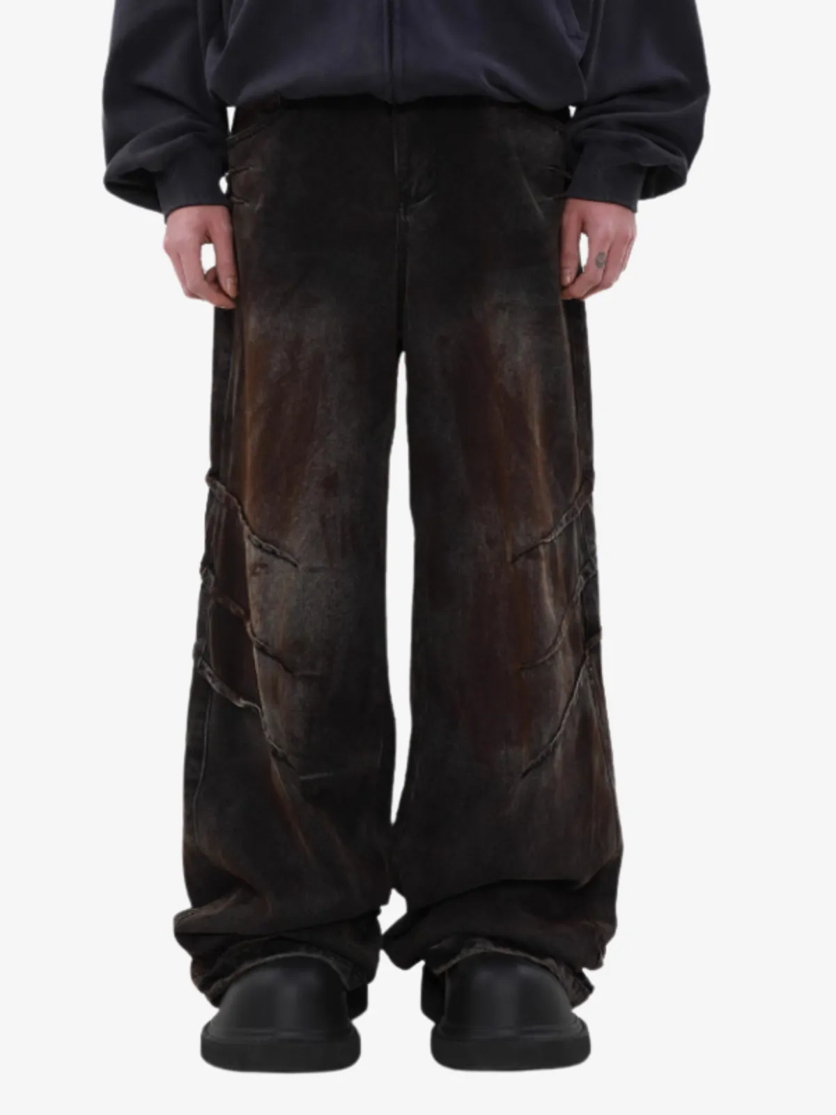 DARK DISTRESSED JEANS