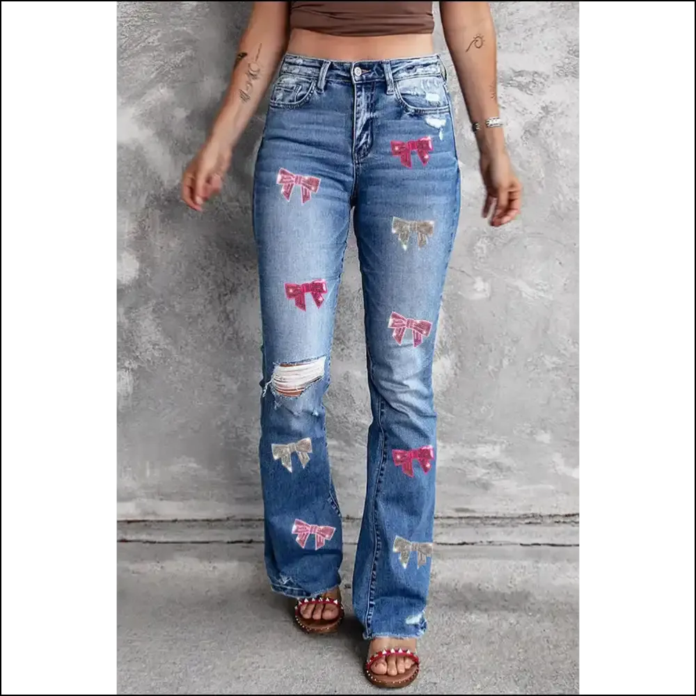 Dazzle in Distressed Bootcut Jeans: Because Basic is so Last Season ?👖