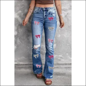 Dazzle in Distressed Bootcut Jeans: Because Basic is so Last Season ?👖