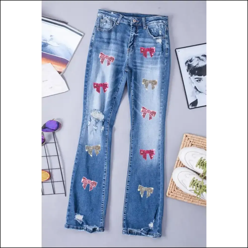 Dazzle in Distressed Bootcut Jeans: Because Basic is so Last Season ?👖