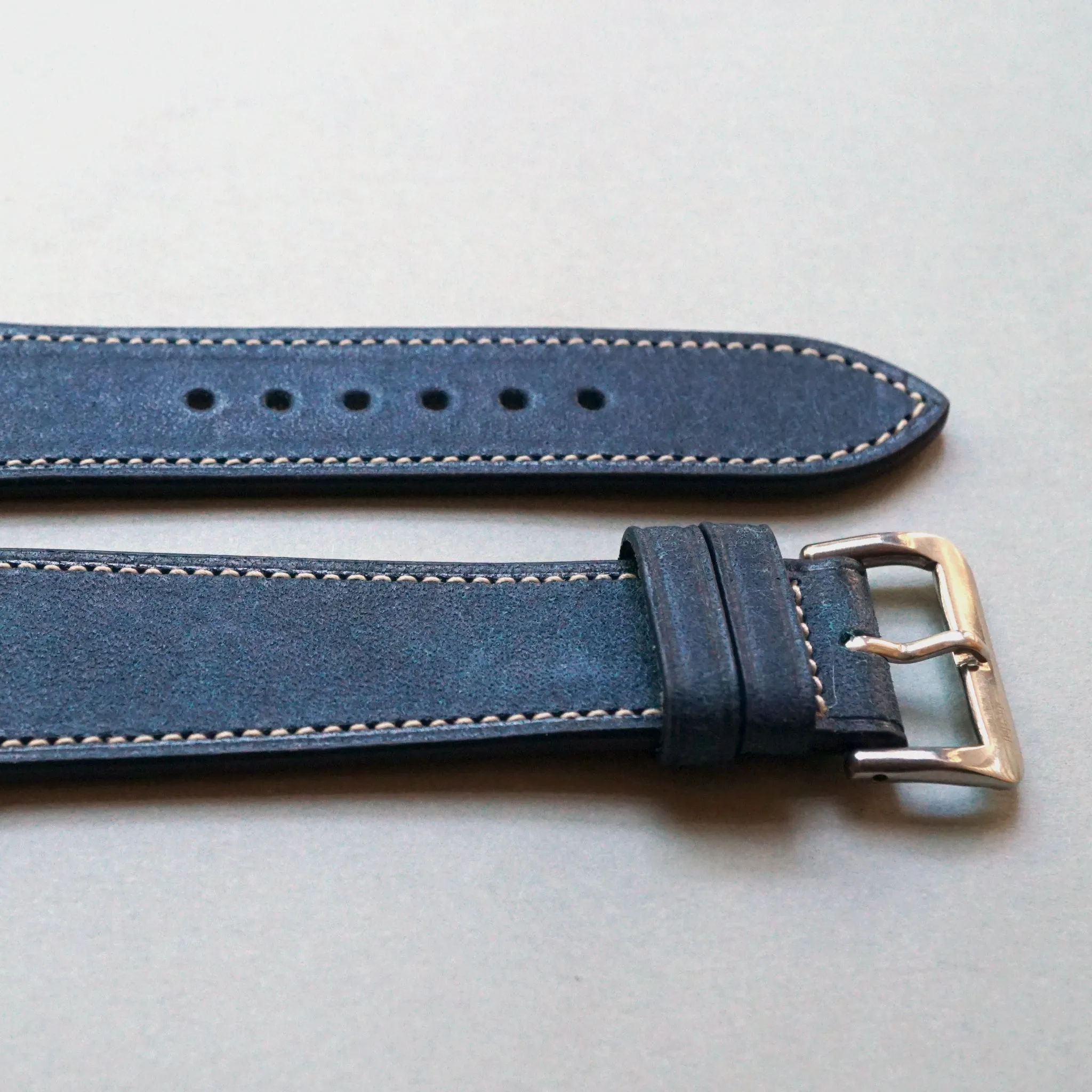 DENIM BLUE DISTRESSED CALF STANDARD STRAP