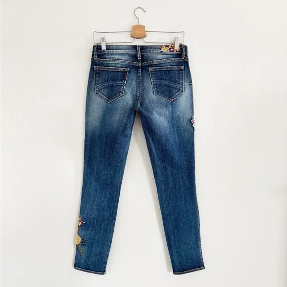 Driftwood Embroidered Floral Marilyn Distressed Skinny Jeans