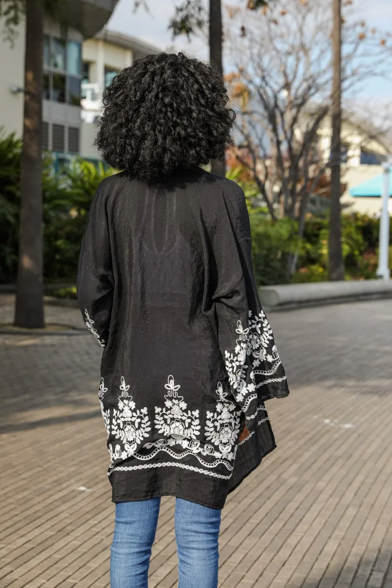 Embroidered Floral Vine Kimono – Elegant and Lightweight