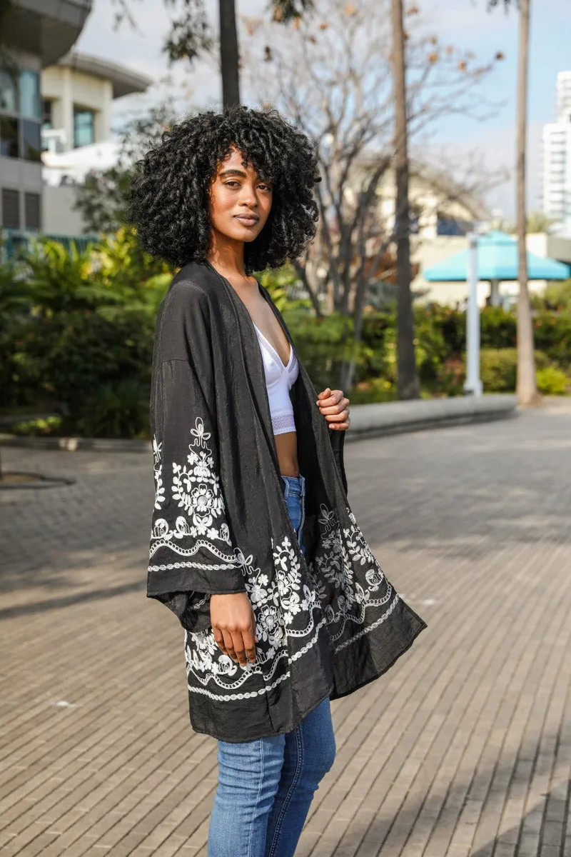 Embroidered Floral Vine Kimono – Elegant and Lightweight