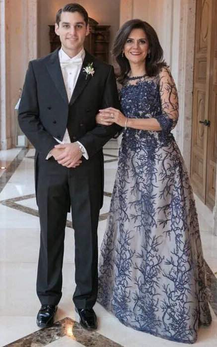 Exquisite A Line Lace Mother of the Bride Dress with Appliques-334564
