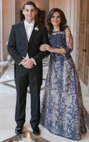 Exquisite A Line Lace Mother of the Bride Dress with Appliques-334564