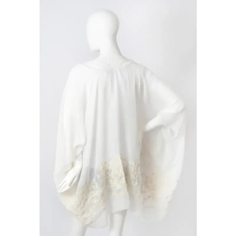 Floral Embroidered Stitch Kimono