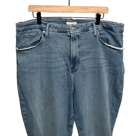 Good American Good Legs Straight Jeans