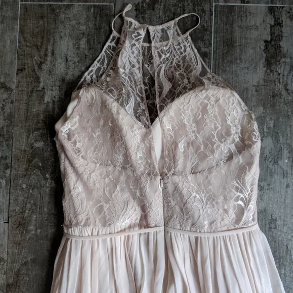 HAYLEY PAIGE OCCASIONS Lace Halter Bridesmaids Gown