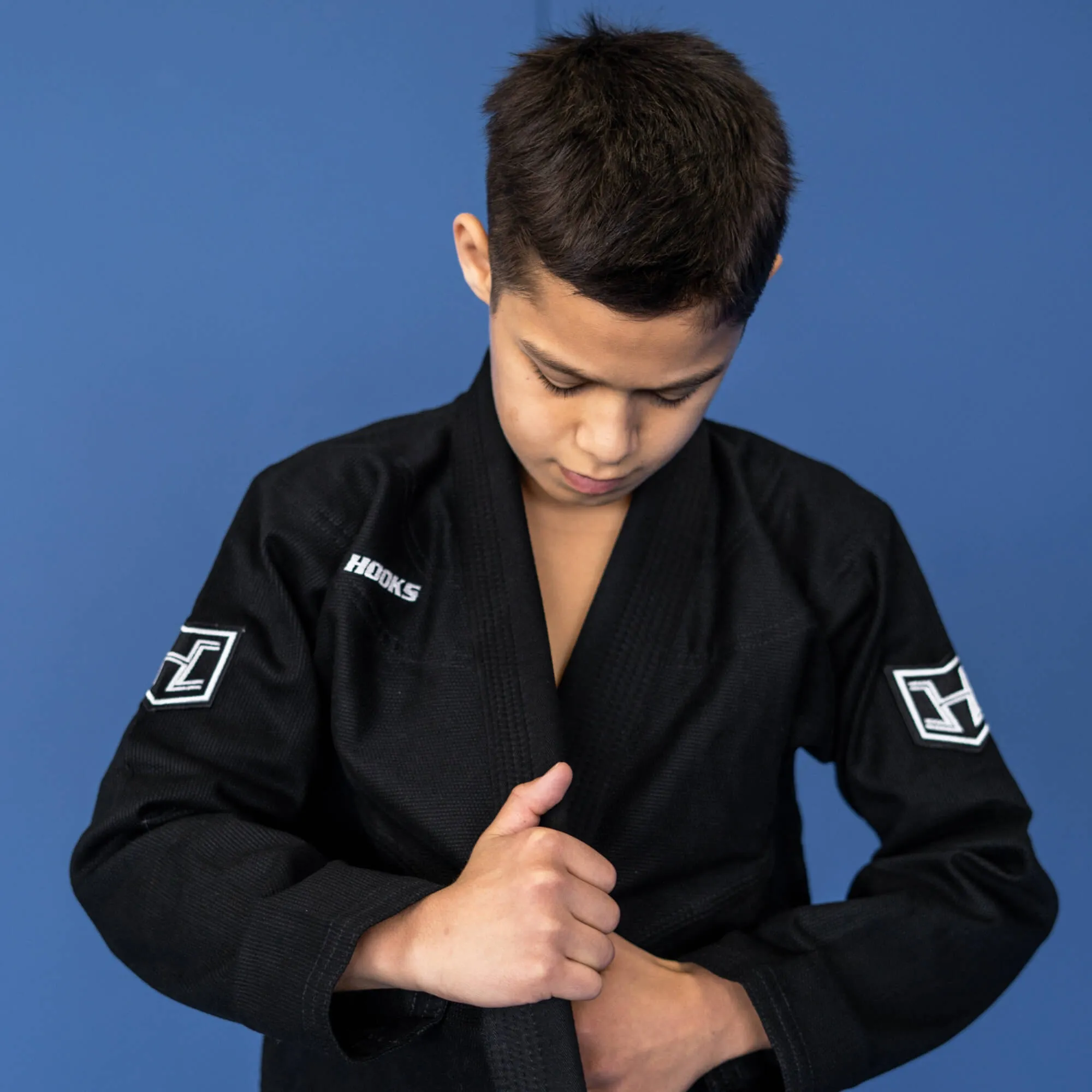 Hooks BJJ GI - Kids Prolight II - Black with White includes White Belt