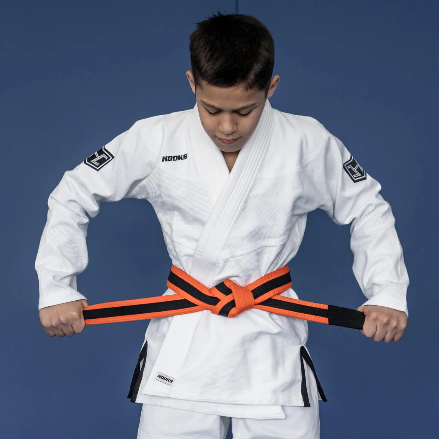 Hooks BJJ GI - Kids Prolight II - White with Black includes White Belt