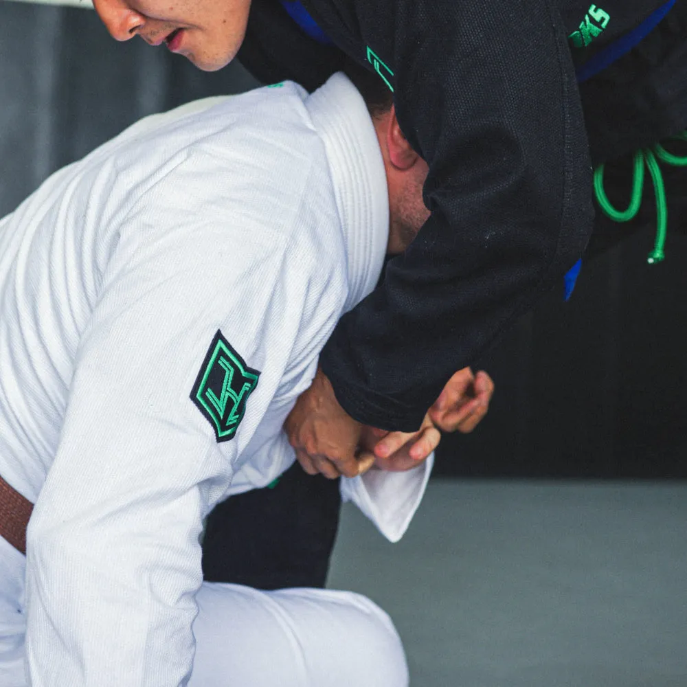 Hooks BJJ GI - Prolight - White Goblin