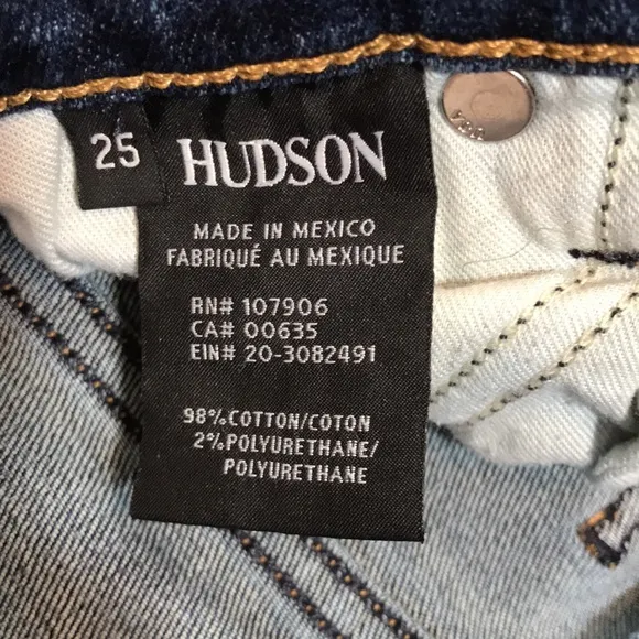🌸Hudson Zoey HR Ankle Crop Straight leg Jeans🌸
