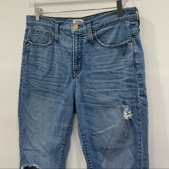 J. Crew Straightaway Jeans Distressed Light Weight Raw Hem Size 30 G2628