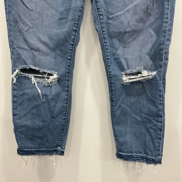 J. Crew Straightaway Jeans Distressed Light Weight Raw Hem Size 30 G2628