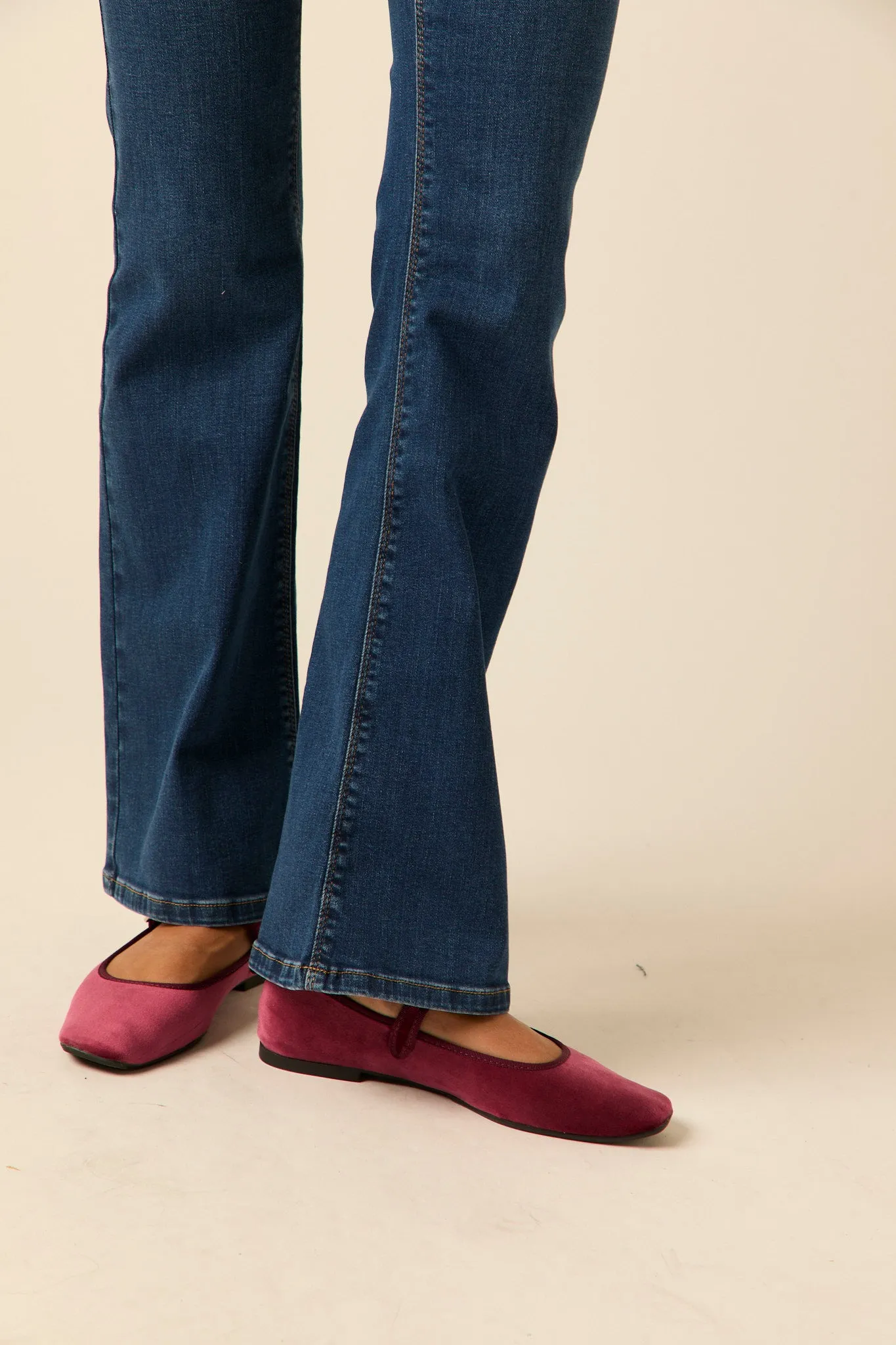 Jeans bootcut campana azul