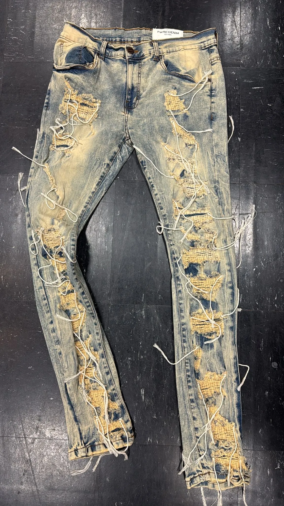 JEANS BROW