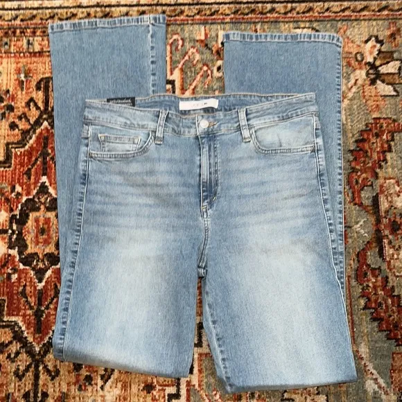 Joe’s Jeans Bootcut Jeans