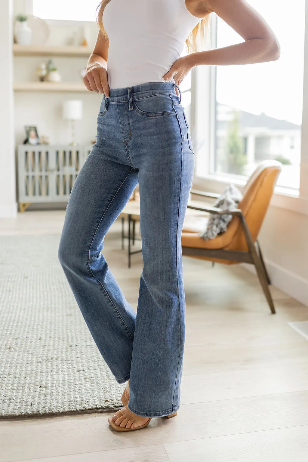Judy Blue High-Rise Pull-On Slim Bootcut Jeans