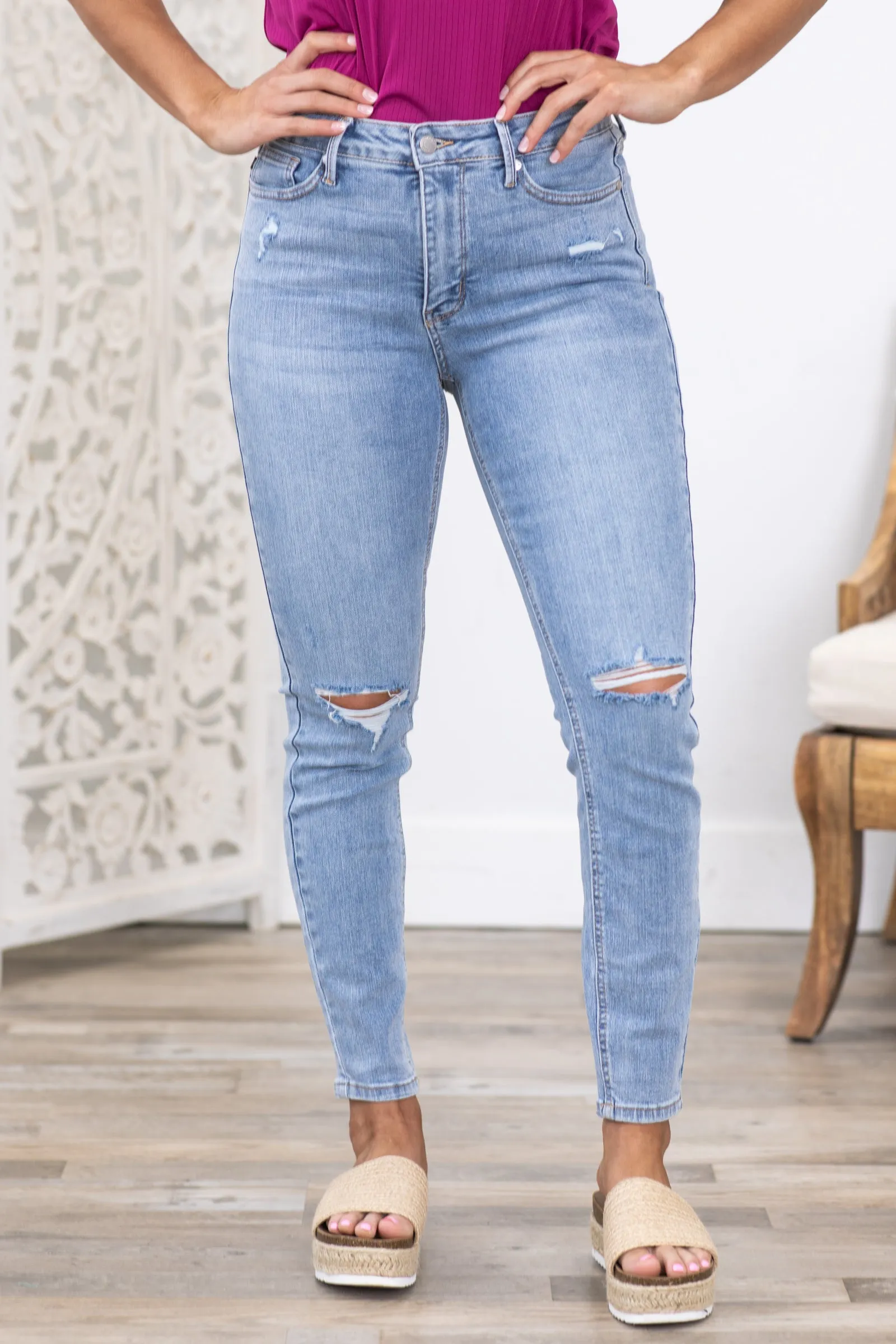 Judy Blue Tummy Control Distressed Skinny Jean