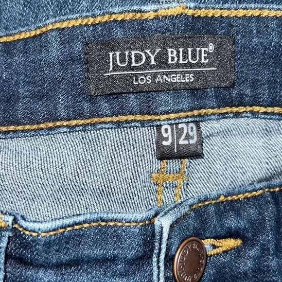 ✨Judy Blue Angie Straight✨