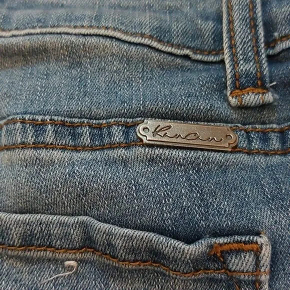 KanCan los angeles distressed jeans size 31