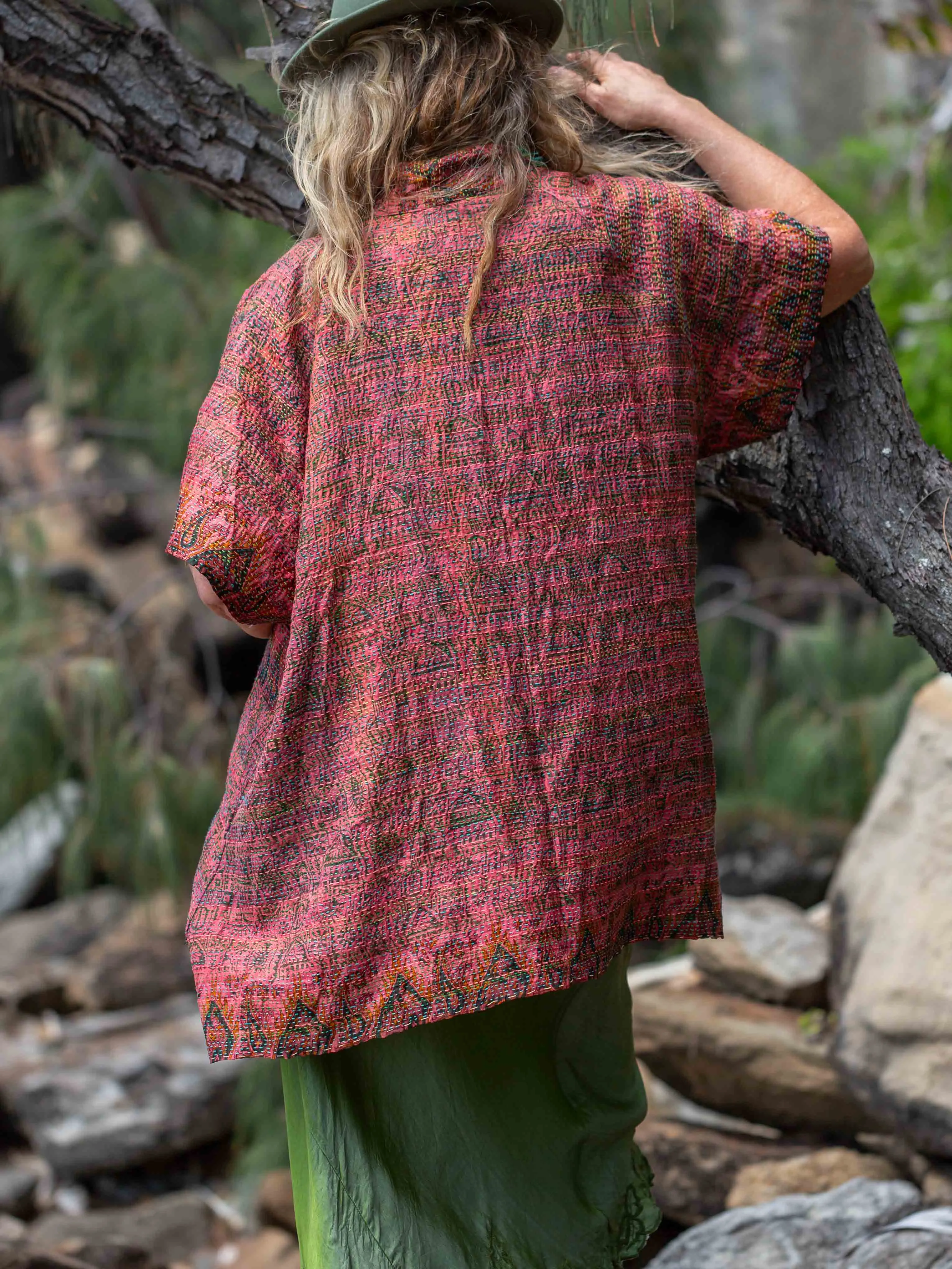 Kimono - silk reversible featuring hand stitching and pockets - Chama