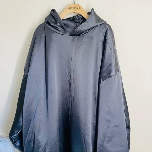 Kitsch Glazey Gray Satin Hoodie Robe One Size Unisex