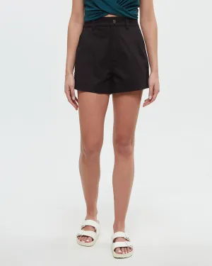 Laurier Short