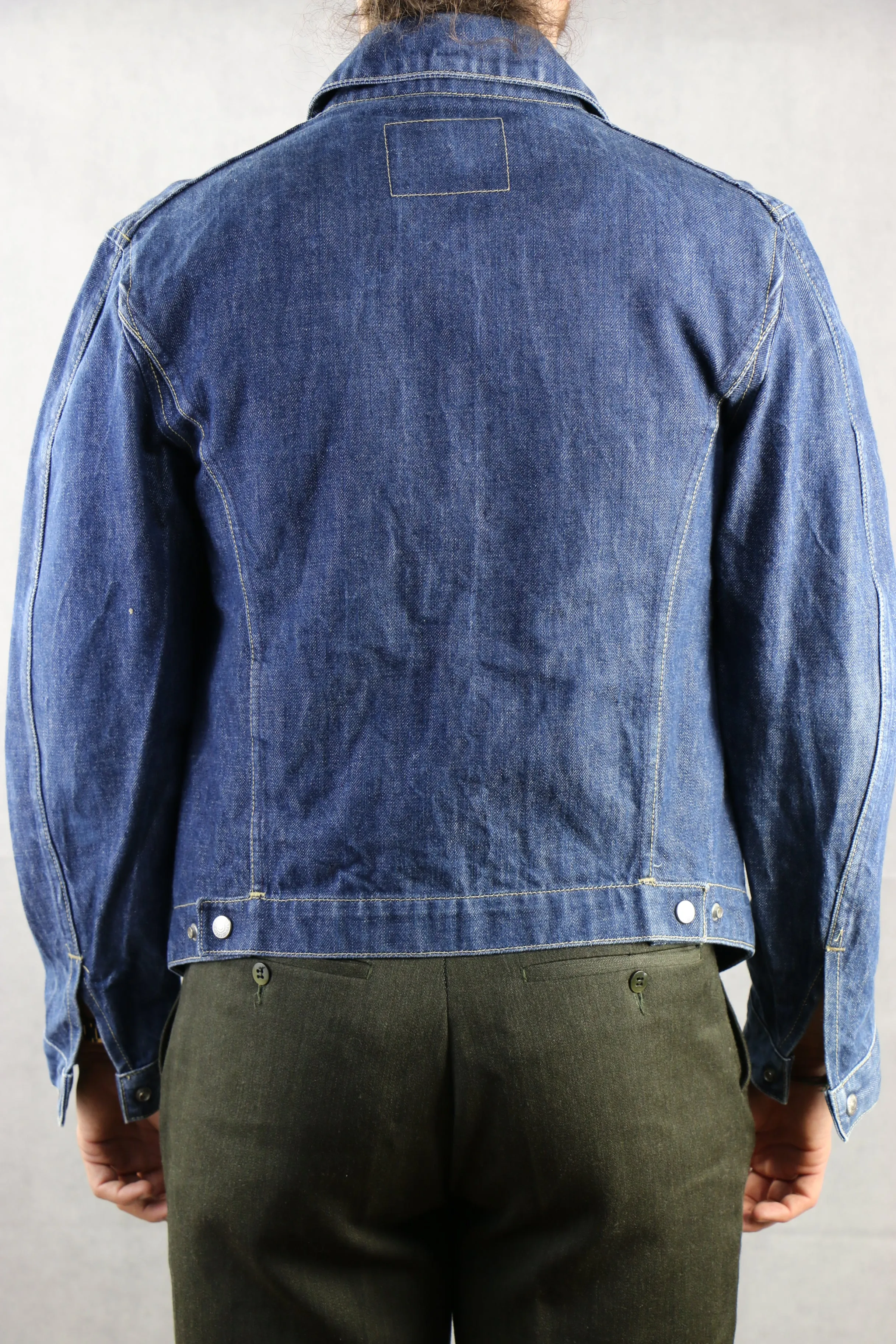Levis Engineered washed