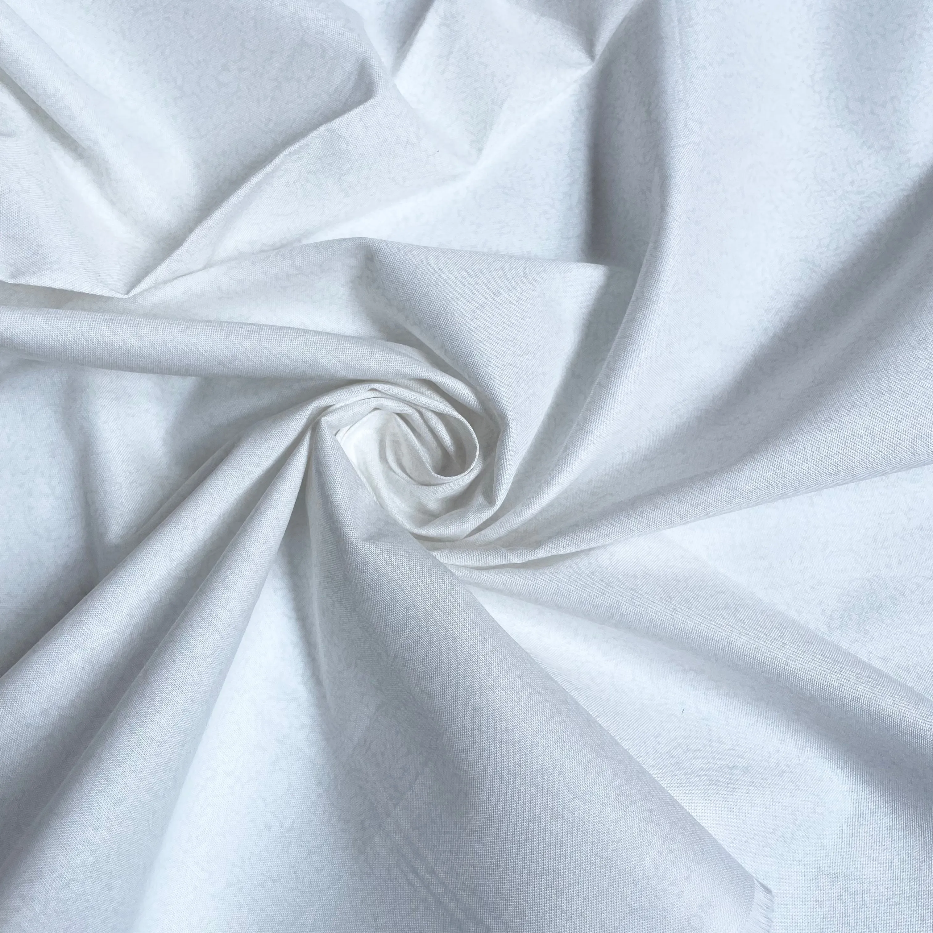 Liberty Fabrics by Riley Blake : Lasenby Silhouette - York Fern Cream