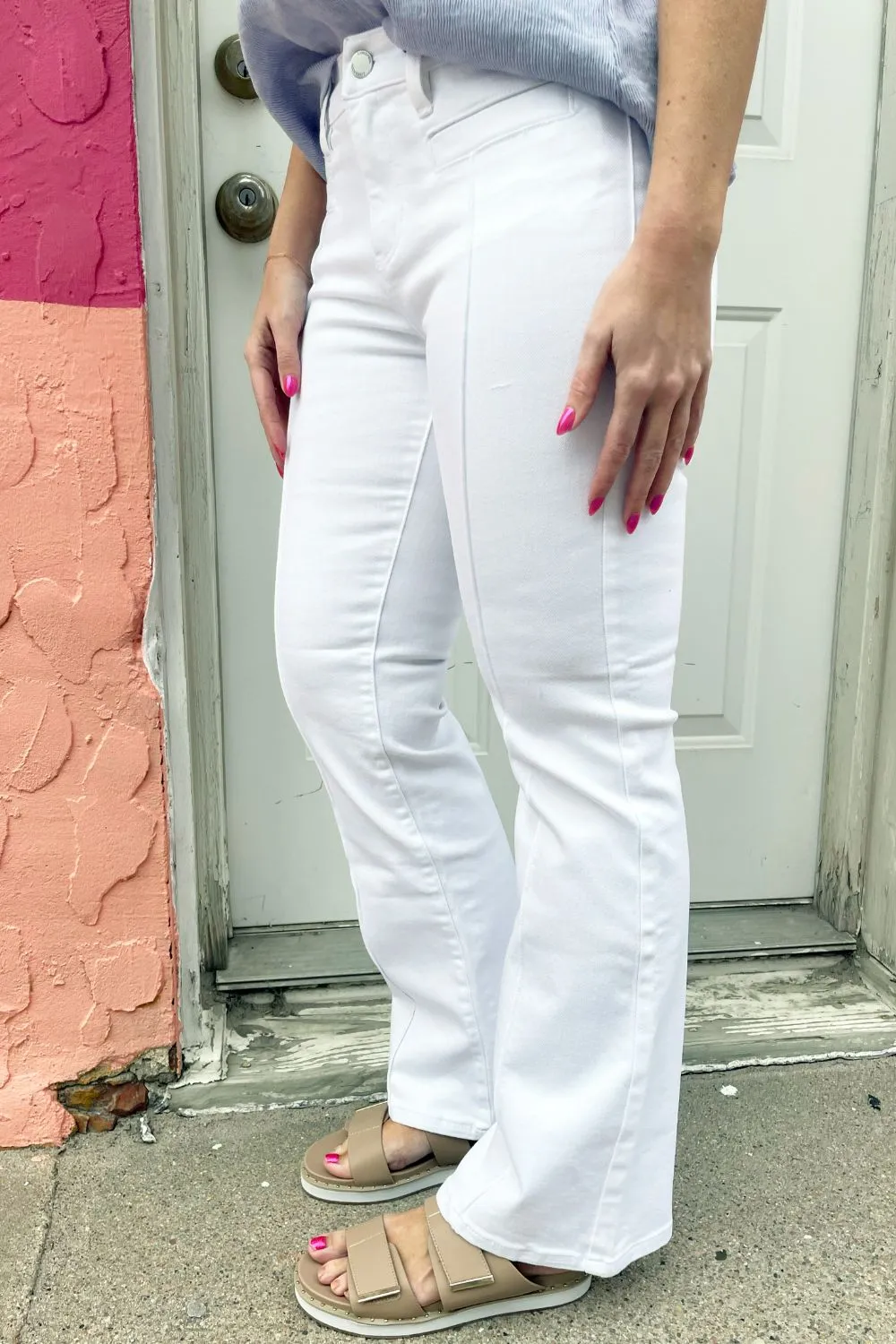 Lucy Bootcut W/ Welt Pocket Pintuck