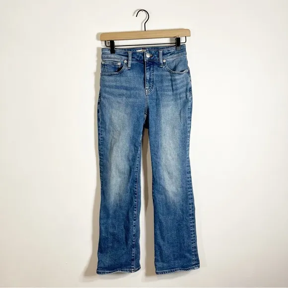Madewell Curvy Kick Out Jean Size 25 Oneida Wash Blue