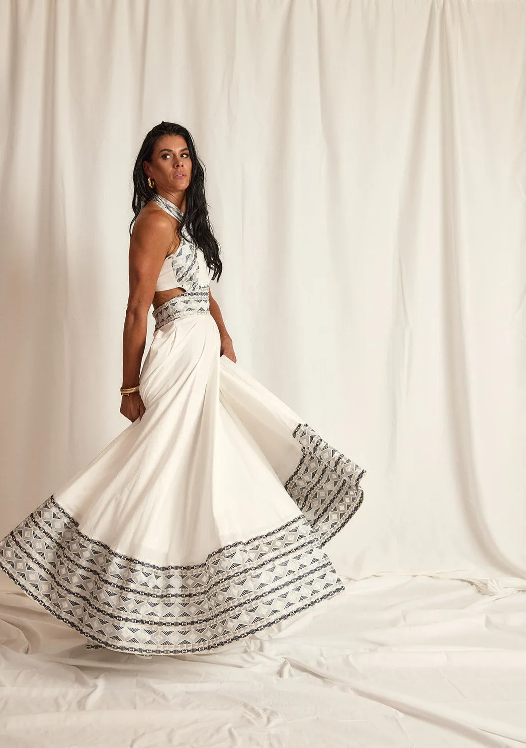 MAXI HALTER DRESS WITH TRIM