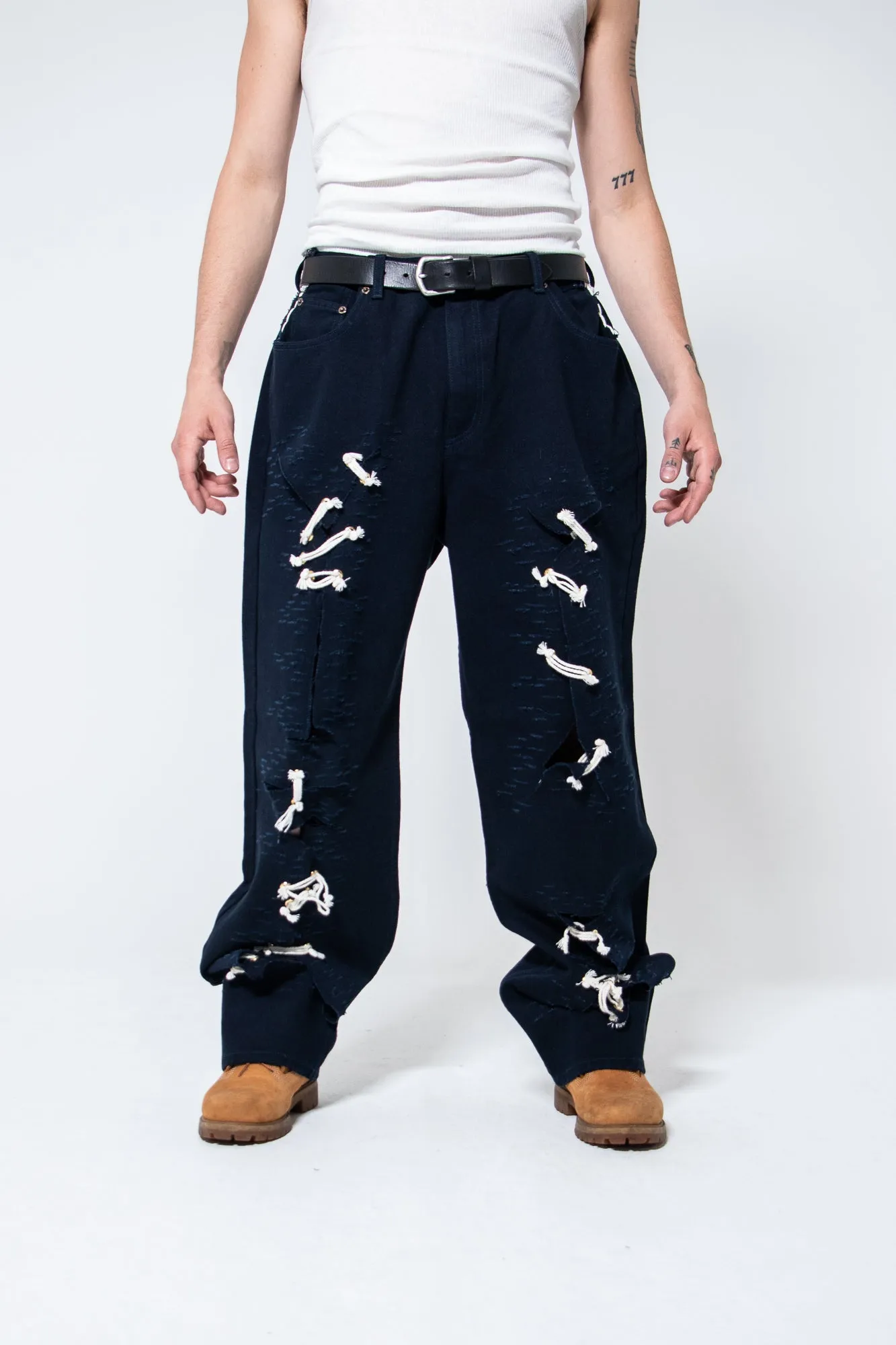 Mediums 1of1 distressed cut off blue jeans - 36/32