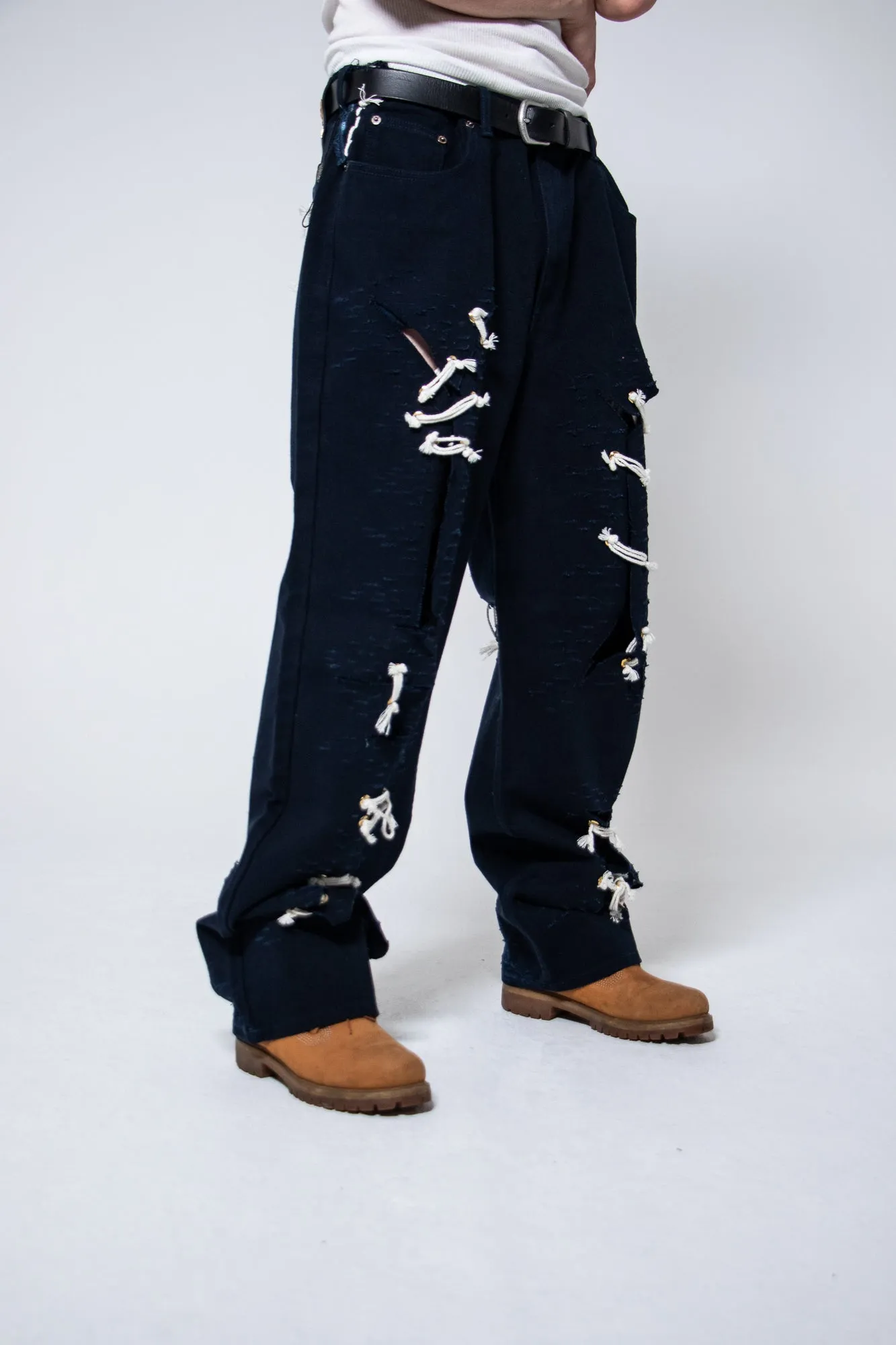 Mediums 1of1 distressed cut off blue jeans - 36/32
