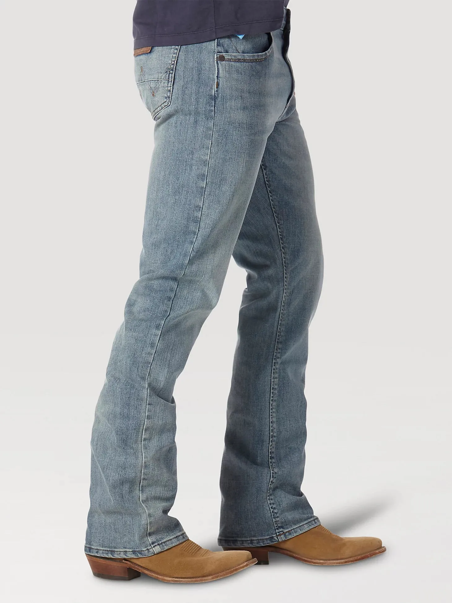 MEN'S WRANGLER RETRO® SLIM FIT BOOTCUT JEAN - BEARCREEK