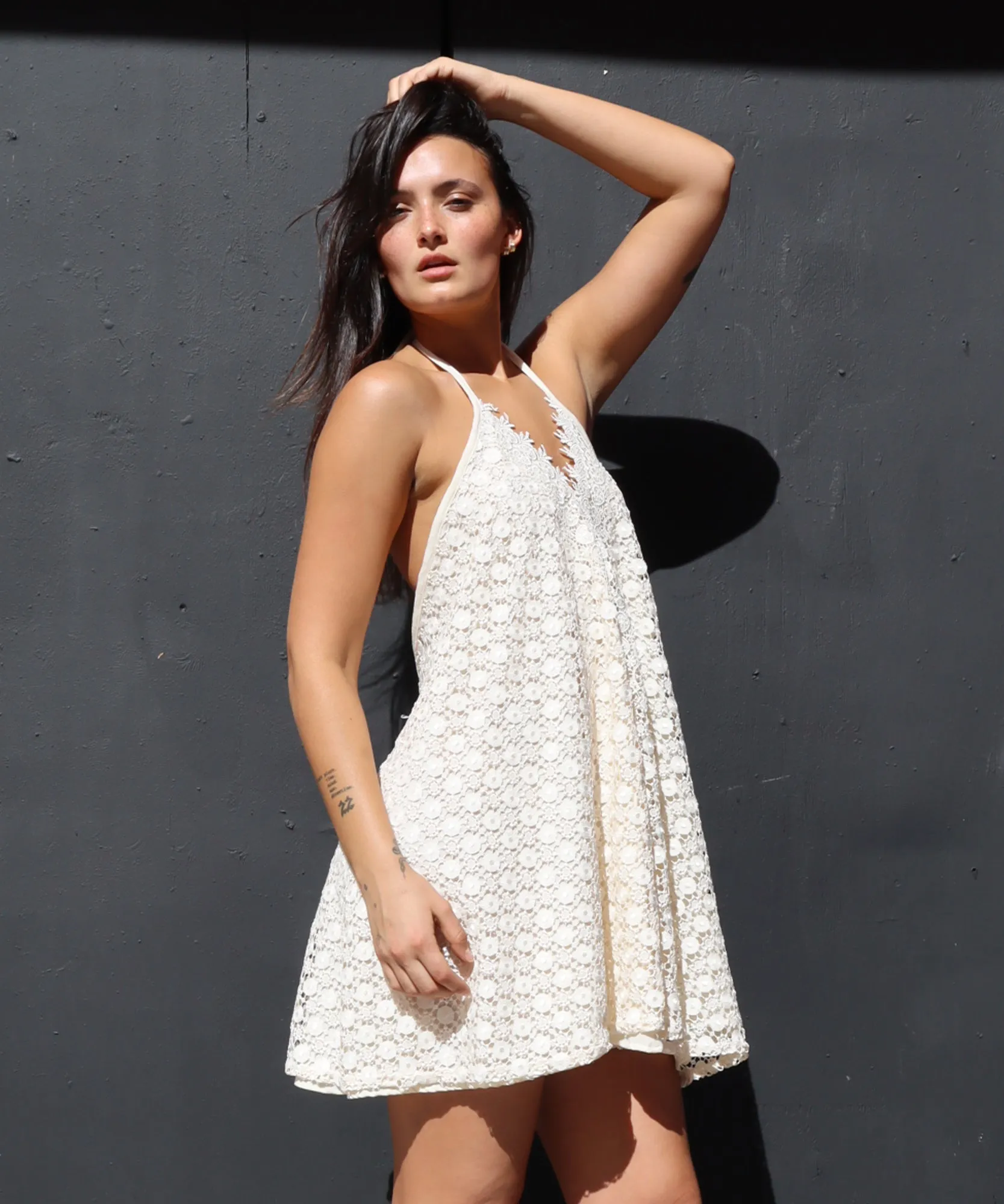 MESH MOMENT DRESS, CREAM